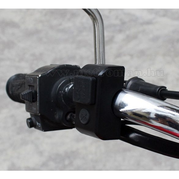 Motorkerékpár USB töltő kormányra M3001A-USB